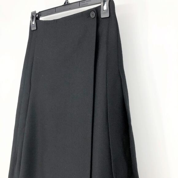 BURBERRY Women's Asymmetrical A-line Skirt Size 2 Black Knee Length Pleated NWT - Picture 8 of 13